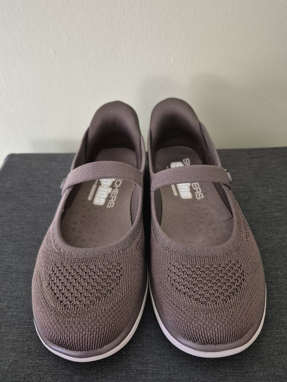 Like New Sketchers Mary Jane Slip-ins, 6, True to Size